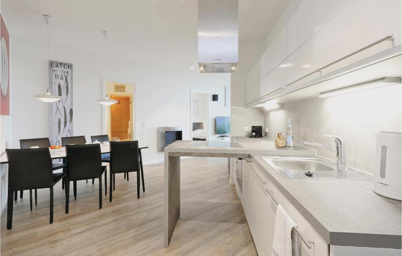Nice Apartment In Luebeck Travemuende With Kitchen Eksteriør bilde